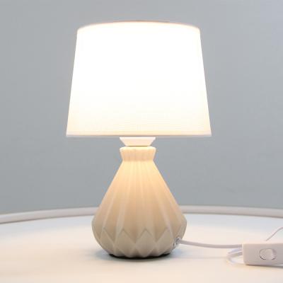 China Modern Home Table Lamp Mushroom Bedside Lamps Decor Living Room Bedroom Night Lamp for sale