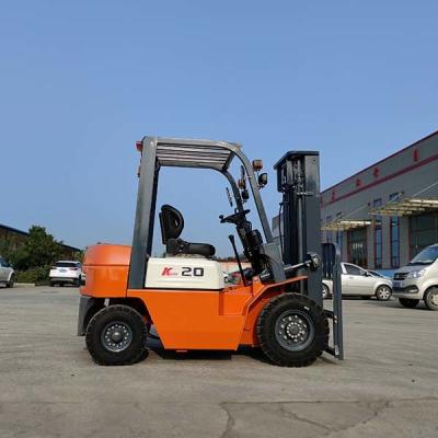 China Oranje 2T Dieselmotorige vorklift Japanse motor 3 etappe 6m mast Te koop