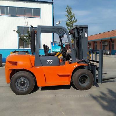 China 7000kgs Chinese Diesel Operated Forklift Sideshift CPCD70 Balance Forklift for sale