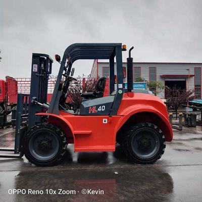 Китай 4 тонны грубых покрытий вилочная погрузка YANMAR 4TNE98 двигатель всеколесный вилочная погрузка продается