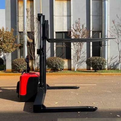 China Staande elektrische opstapmachine voor het opstapelen van palletten Te koop