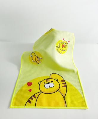 China China Suppliers Child Safe Microfiber Quick Dry Pocket Running Sports Yellow Towel for sale