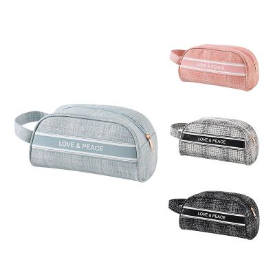 China Mini Fashoion Brush Set Small Cute Girl Waterproof Travel Nylon Cosmetic Portable Beauty Makeup Bag for sale