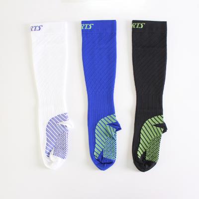 China Breathable High Quality Medical Knee High Compression Sports Socks Men High Socks for sale