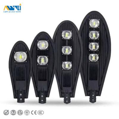 China IP66 Triple Cree High Output LED Outdoor LED Street Lights 50W 100W Street And Roadway Solutions Te koop