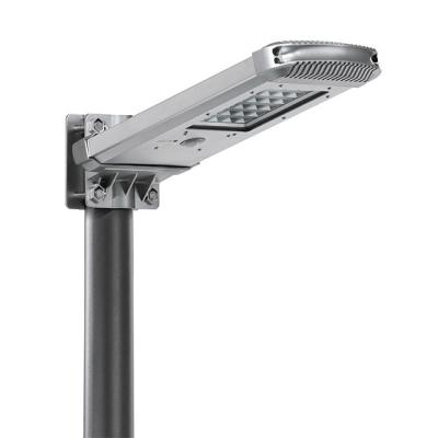 Cina Tutto in uno luce solare LED stradale integrata 10W-80W impermeabile IP65 con controllo automatico dell'intensità per strada principale e viale in vendita