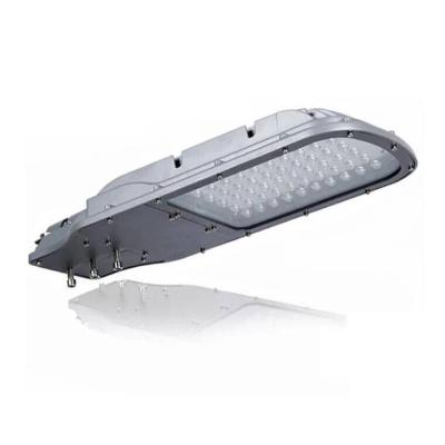 China 50W 80W 100W 150W LED Street Light Fixtures IP65 IK09 Meanwell Driver 5000K Iluminação de rua LED exterior à venda