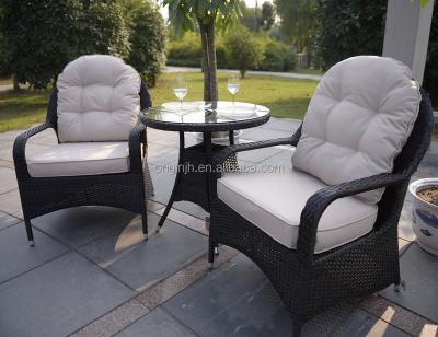 China Contemporary Royal Curved Backrest Designed Outdoor Furniture 3 Pcs Rattan Patio Coffee Table And Chairs for sale