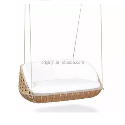 China Traditional Gorgeous Strong Backrest Balcony Lawn Patio Patio Frame Comfortable Tight-Weave Rattan Hanging Double Swing Chair for sale