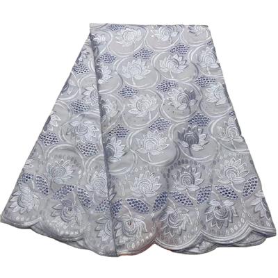 China Viable high quality fabric for 2021 new african style 100% cotton guipure lace fabric for wedding dress for sale