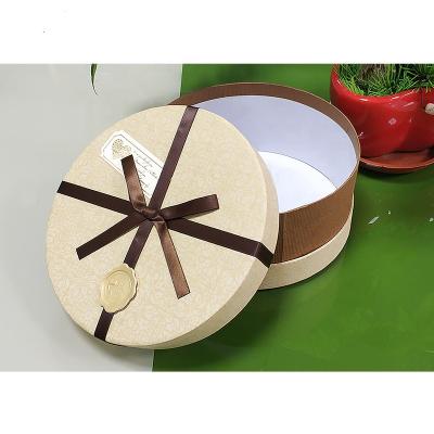 China Handmade Hot Turn Paper Christmas Gift Chocolate Box for sale