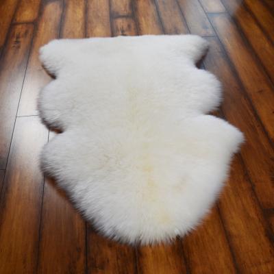 China Acrylic Mat Sheepskin Faux Fur Carpet Blanket Artificial Wool Suede Fabric Long Fluffy Hair Wholesale Washable for sale