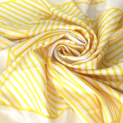 China Good Quality Double Color Square Square Scarf Different Silk Scarf For Women for sale