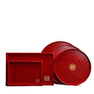 China Sustainable Handmade New Decorative Red Power Coated Charger Plate Classic New Look Whole Sale Price Wooden Under Plate At Best Price for sale