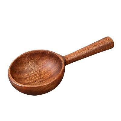 China Sustainable Acacia Wooden Wave Serving Bowl for Fruits or Salads Wavy Teak Wood Bowls Handicrafts Made in Vietnam for sale