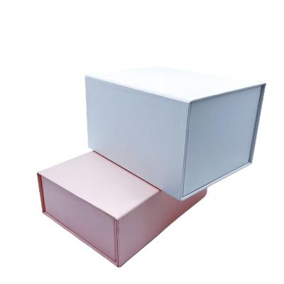 China Custom Eco-Friendly Recyclable Custom Black Shoe Closure Foldable Cardboard Packaging Magnetic Designer Logo Paper Gift Box With Logo for sale