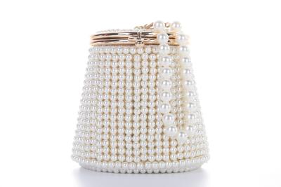 China Hot Pearl Women Beaded Clutch Bag Luxury Pearl Evening Clutch Bags for sale