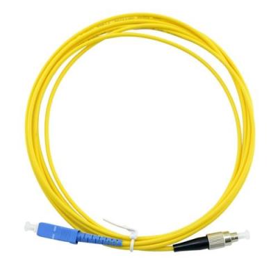 Chine Le Sc optique extérieur de baisse de corde de correction de fibre de ROHS à la correction de Fc attachent 3.0mm 2m à vendre