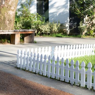 China Garden Fence Picket Ground Stake Grass Lawn Edgings Path Board Path Board White Plant Border Easily Assembled for sale