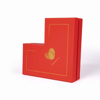 China Recyclable Luxury Red Paper Cardboard Double Layer Flower Gift Box Wedding Heart Shaped Rotating Gift Box for sale