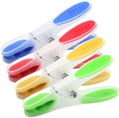 China Factory Price Multifunctional Cheap Colorful Light Clothespin Durable Clothes Clip Plastic Peg Clothes Clip for sale