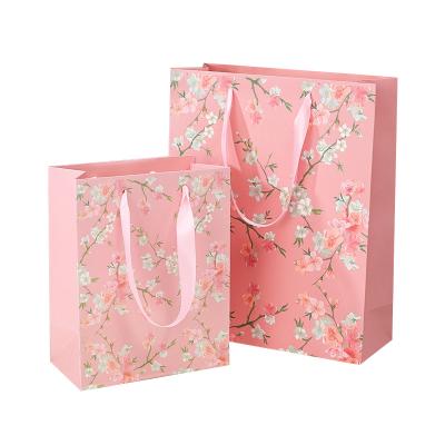 China Customized Recyclable Printed Recyclable Shoes Clothing Packaging Black Square Art Paper Shopping Bags With Rope Bottom Handles for sale