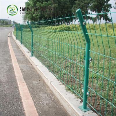 China Easily Assembled Bilateral Grille Vinyl Fence (Professional Factory) and Low Price for sale