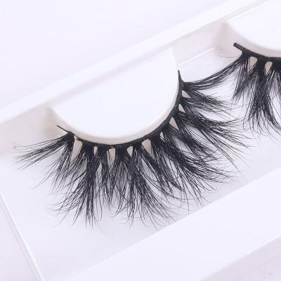 China Factory Wholesale Natural Cruelty Free Comfortable Long Mink Fur Lashes With White Clear Trays for sale