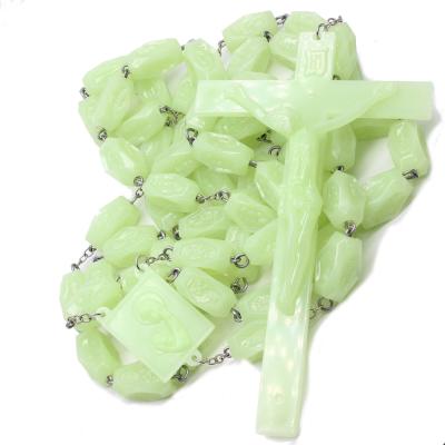 China Glowing Cross Religious Religious Bead Jewelry Luminous Plastic In Dark Prayer Beads Christianity Rosary Christ Necklace for sale