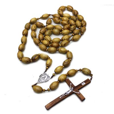 China Christian Christian Wall Rosary Prayer Bead Jewelry Wooden Religious Wooden Cross Bead Christ Wooden Necklace for sale