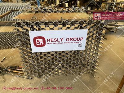 China Hexmetal Refractory Armour Lining | 2.0X40X50mm | Stainless Steel 304H | Hesly Brand, China Factory Sales for sale