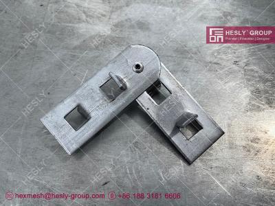 China 410S Flat Plat Corner Anchors, Vee Anchor for refractory linings, 14gauge thickness, Vee anchor China factory sales for sale