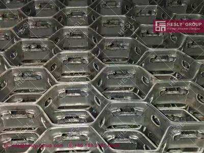 China Stainless Steel 309 Hex-Mesh Grating | 1.5X19X46mm | Cyclones refractory lining for sale