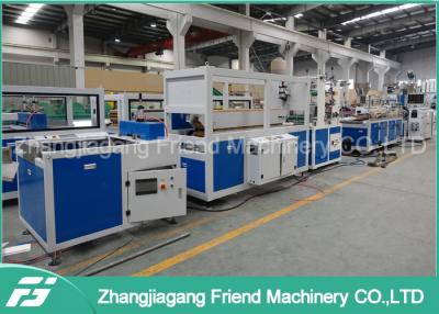 Cina Linea automatica dell'estrusione del pannello per soffitti del PVC con la marca 380V 50HZ del motore di Simens in vendita