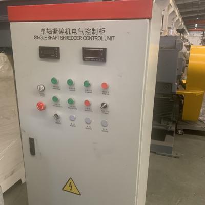 China 650kg/H de dubbele van de de Maalmachinemachine van de Schachtwpc Ontvezelmachine Plastic Vaste Structuur Te koop