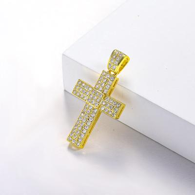 China Custom Hip Hop Hip Hop Brass Gold Cross Silver Plated Pendant Jewelry With Zirconia for sale