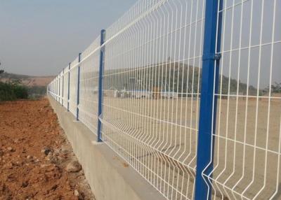 China 3D Gebogen Metaal Mesh Fence, 358 5 Voet Gelaste Draadomheining Te koop