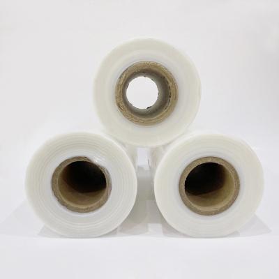 China DELONG Moisture Proof Hot Selling Folie Rolls Stretch Film Plastic Transparent PE Packaging Film for sale