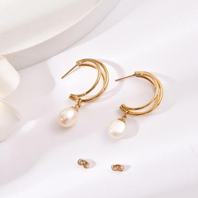 China Fashion 18K Gold Plated Non-allergic Women Pearl Earrings Vintage Stud Earrings for sale