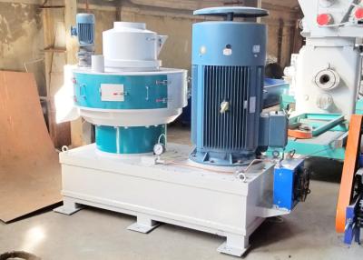 China Ring Die Vertical Pellet Mill Machine With 6mm / 8mm / 10mm Pellets Diameter for sale