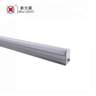 China Linear housing 1000lm 220v 9w 600mm t5 lamp led tube light housing for sale