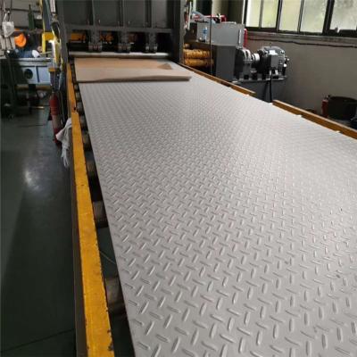 China China Supply Construction Checkered Plate Diamond Sheet 316L Patterned Stainless Steel Sheet for sale