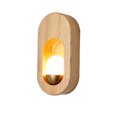 China Best Selling Bedroom Living Room Nordic Wooden Wall Sconce Small Wall Lamps Hallway Living Room Bedroom Wall Lamps Personality Bedside Wooden Wall Fixtures for sale