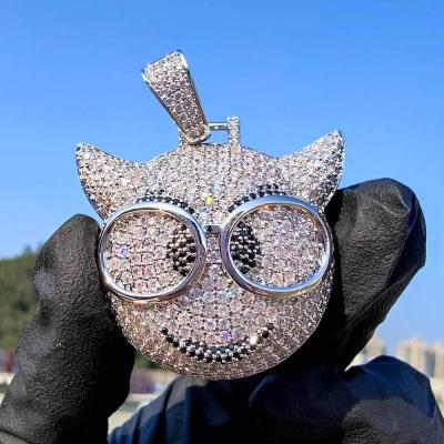 China Fashion Evan New Arrive Glasses Devil Moji Necklace Personality Cute Cartoon Cat Main Pendant For Men And Women for sale