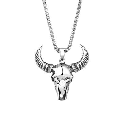 China 2021 new Hiphop EVAN rock stainless steel fashion necklace skeleton fish pendant men's jewelry hihop for sale