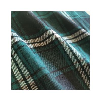 China Custom Wind Proof 30%Wool 70%Polyester Flannel Plaid Fall And Winter Tailoring Fabric For Ladies Coats for sale