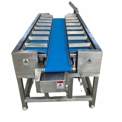 China Snack food factory Semi-automatic manual 12 plates grape mango combination weighing scale sorter for packing machine for sale