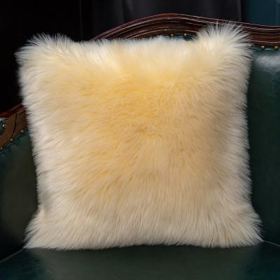 China 2020 Folded Faux Fur Decorative Pillow Cushion Fluffy Faux Fur for sale