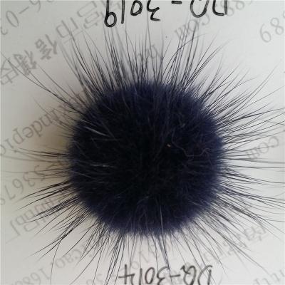 China Auto Wholesale Real Inventory OEM Two Tone Mink Soft Upholstery Fur Pompom Ball For Bag Shoes Hat for sale