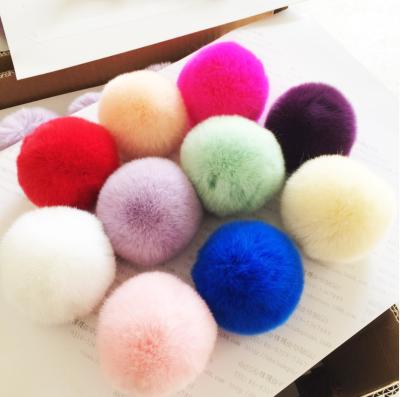 China Pretty eco-friendly price 100% real rabbit fur pom poms as bag charms for sale